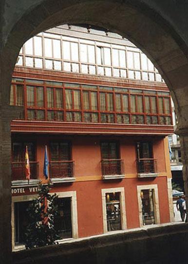 Vetusta Hotel